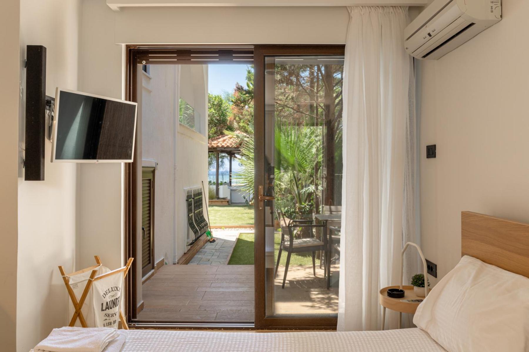 Alkis Guest House By Aegiankazarte Kapotidhes Buitenkant foto