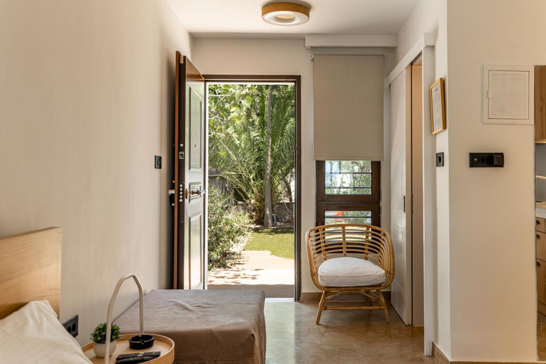Alkis Guest House By Aegiankazarte Kapotidhes Buitenkant foto