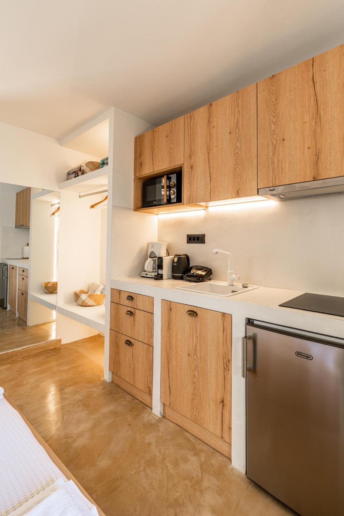 Alkis Guest House By Aegiankazarte Kapotidhes Buitenkant foto