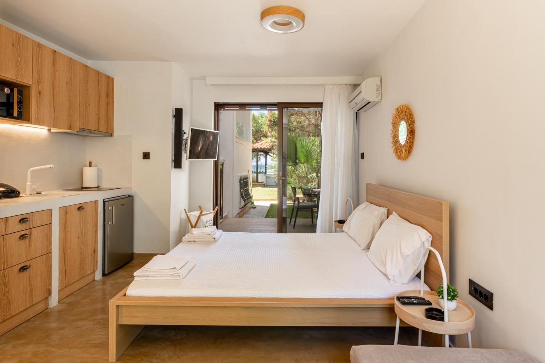 Alkis Guest House By Aegiankazarte Kapotidhes Buitenkant foto